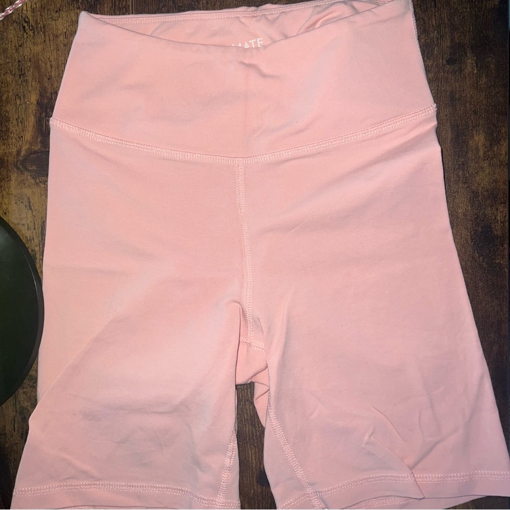 MATE Stretch Biker Shorts - Blossom Pink